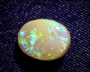 Black Opal Gem stone sale price & Information about Australian black